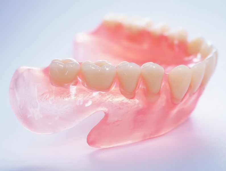 患者様ごとに違う最適な入れ歯を提案